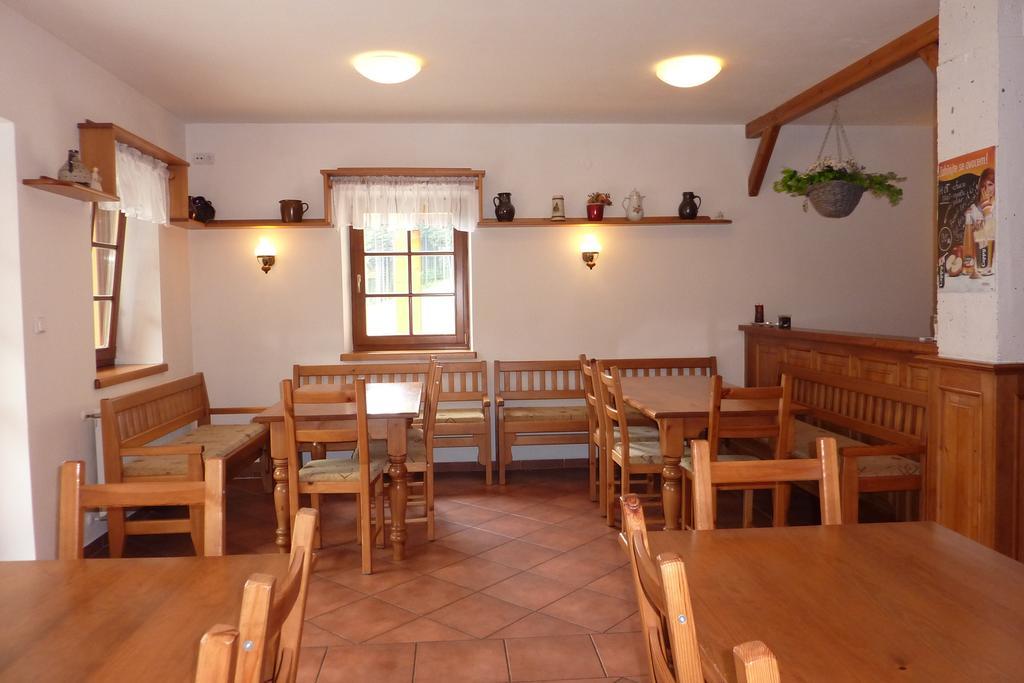 Penzion Melkus Pec pod Sněžkou Extérieur photo